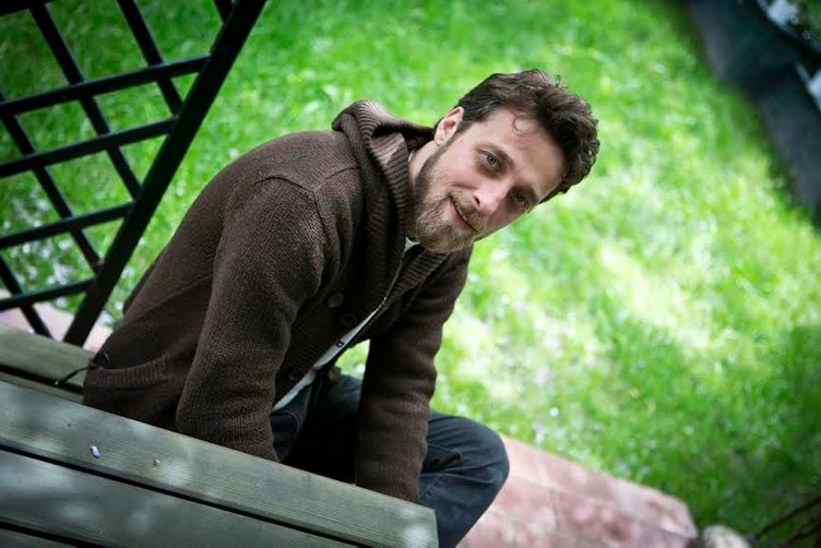 Taksi şoförü ünlü oyuncu Hakan Yufkacıgil’i hastanelik etti