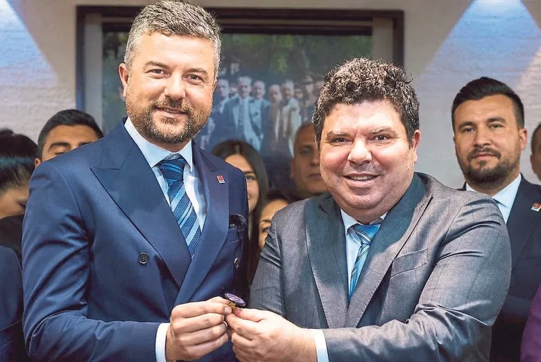 chpli-baskanlar-hesap-veriyor-1-yilda-8-baskan-adliyelik-oldu-1782848313669.jpeg