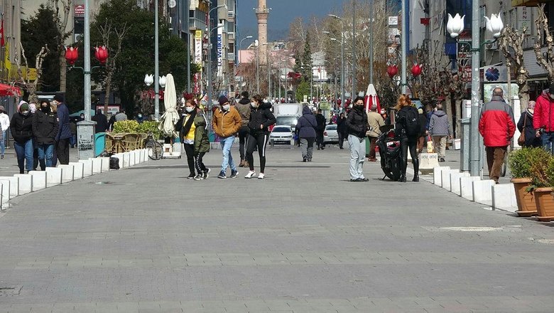 Türkiye’nin en batısındaki tek ’mavi’ şehir olan Uşak’a nazar değdi