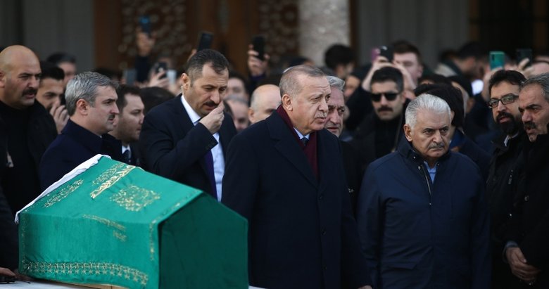 Başkan Erdoğan, Azize Acar’ın cenazesine katıldı