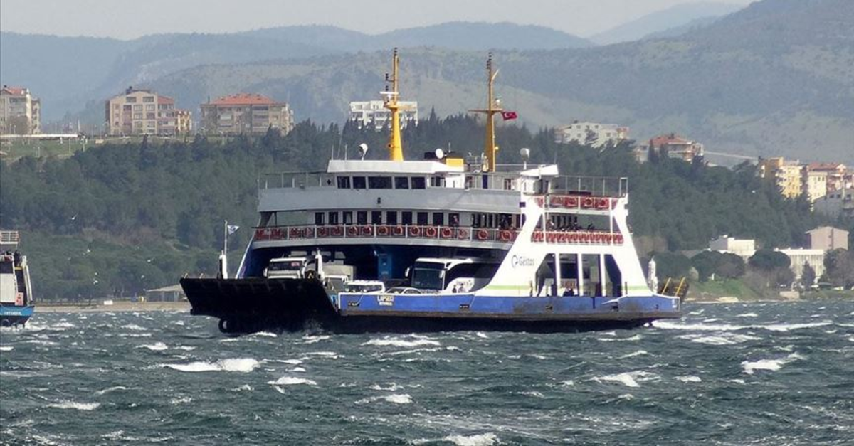 Güney Marmara'da feribot seferleri iptal!