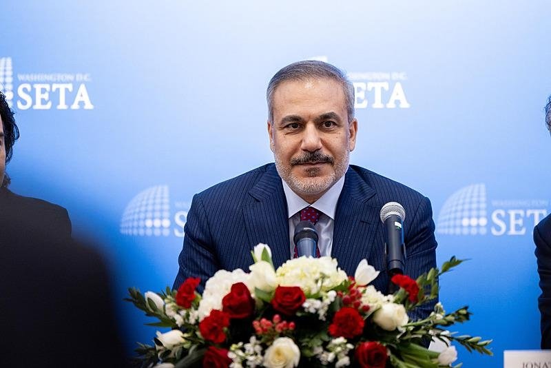 Ankara’dan Paris’e mesajlar