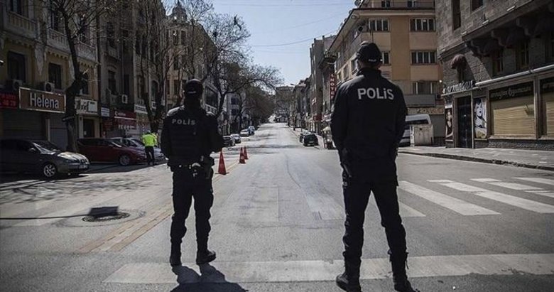 Sokağa çıkma kısıtlamasını ihlal eden 25 bin 439 kişiye işlem yapıldı