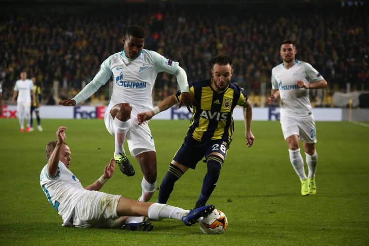 Spor yazarları Fenerbahçe - Zenit maçını nasıl yorumladı? İşte maç yorumları...