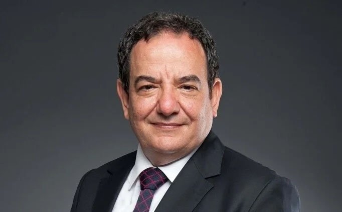 Heyal olamıyor, Gürüz beklemede