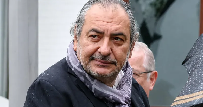 Ünlü televizyoncu ve gazeteci Reha Muhtar hayatını kaybetti