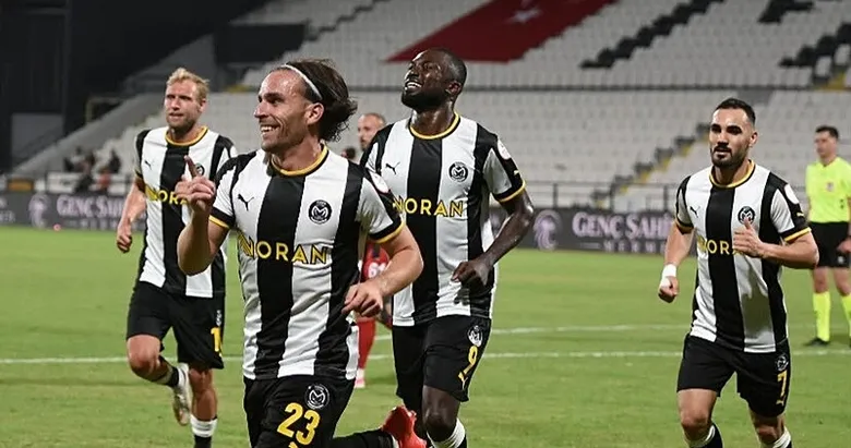 Manisa FK fırtına gibi başladı