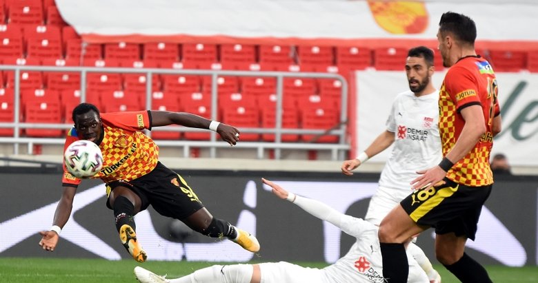 Göztepe 3-5 Sivasspor MAÇ SONUCU