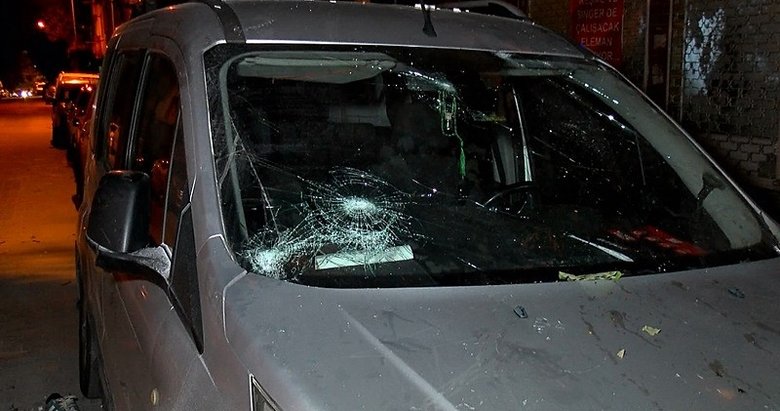 Telefonunu bulamayınca sinir krizi geçirdi: Eline geçeni camdan aşağı attı!