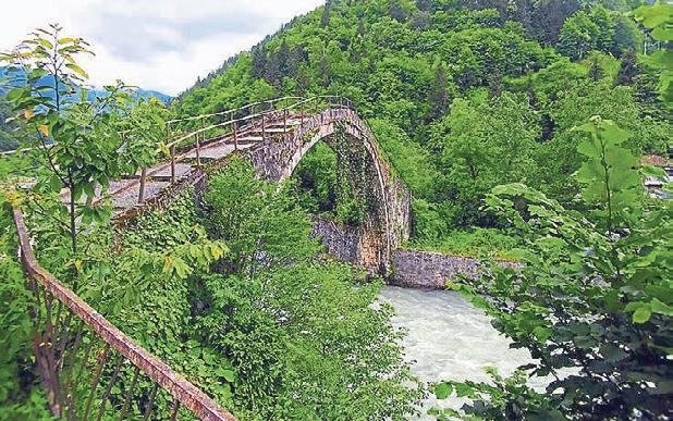 Doğu Karadeniz’de cennetten köşe Rize