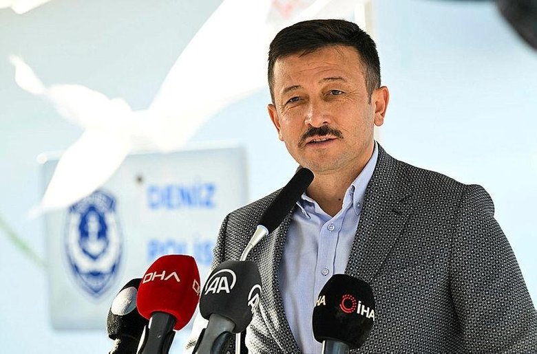 İZBAN’da kredi kartı vurgunu! Hamza Dağ’dan fahiş ücrete tepki: Acımasızlık ve fırsatçılıktır