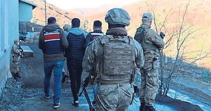 Harekat bölgeleri içerisinde 11 terörist daha etkisiz