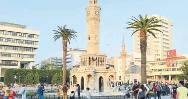 İzmir’in zaman bekçileri...
