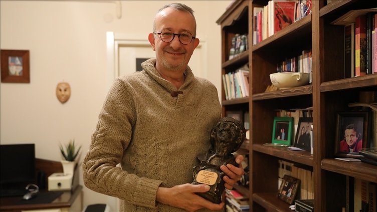 Oyuncu Naşit Özcan halası Adile Naşit’in bilinmeyen en büyük acısını anlattı