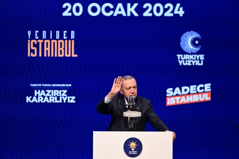 Başkan Erdoğan, İstanbul ilçelerinin AK Parti belediye başkan adaylarını açıkladı