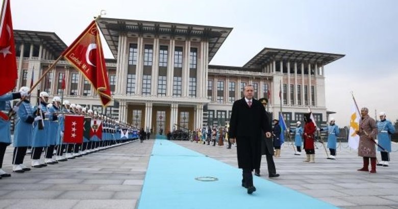Başkomutan Erdoğan’ın küresel güçlere Aksaz mesajları