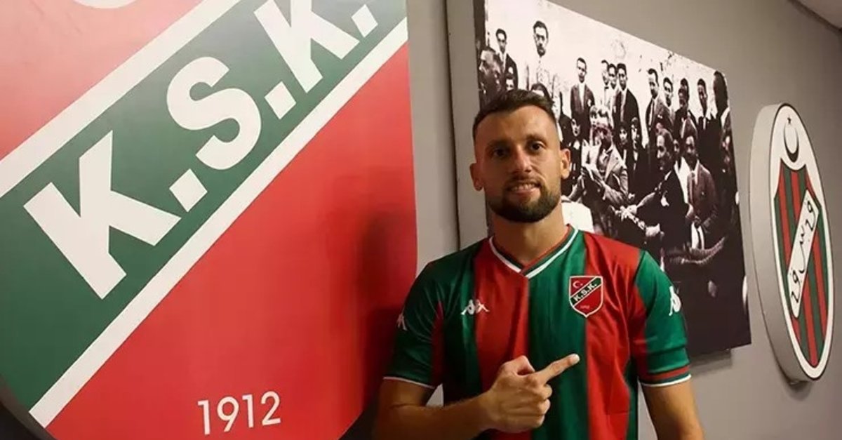 Karşıyaka kalesini gole kapatıyor