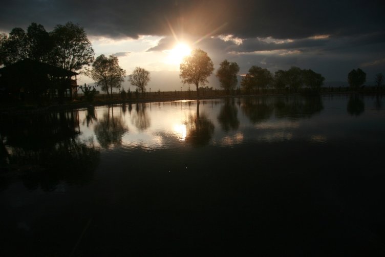 Denizli’nin saklı küçük ‘cennet’i Ucarı Göleti