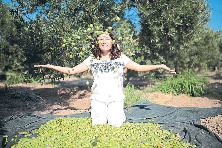 ‘Zeytin herkes için hayattır’