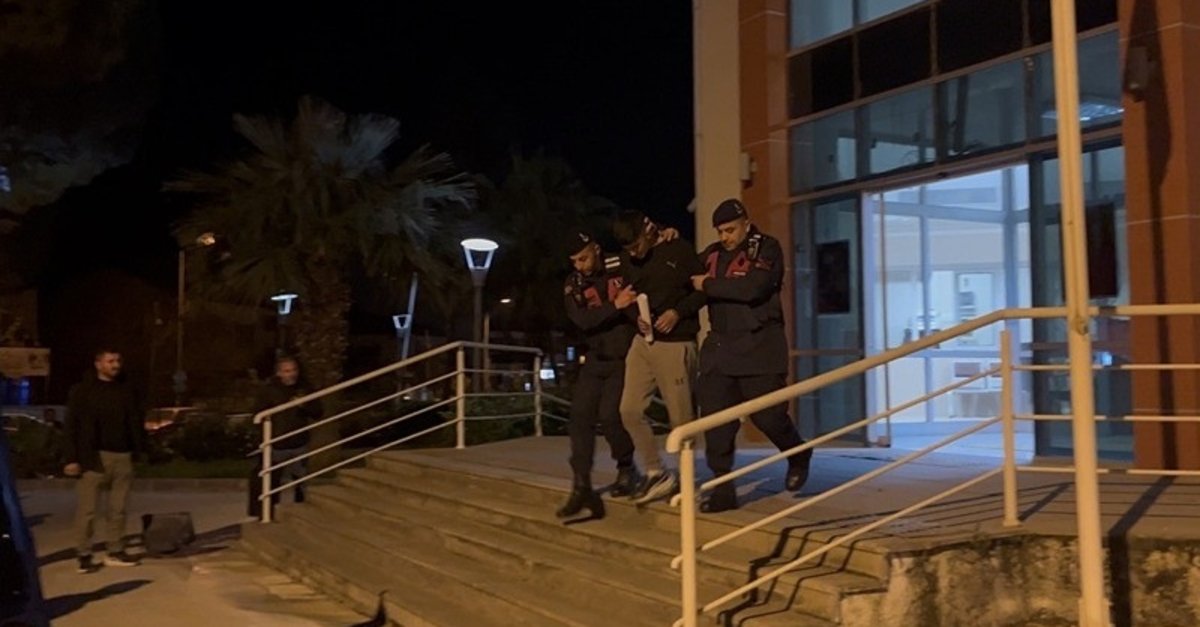İzmir'de o hainler tutuklandı! 3 polis yaralanmıştı