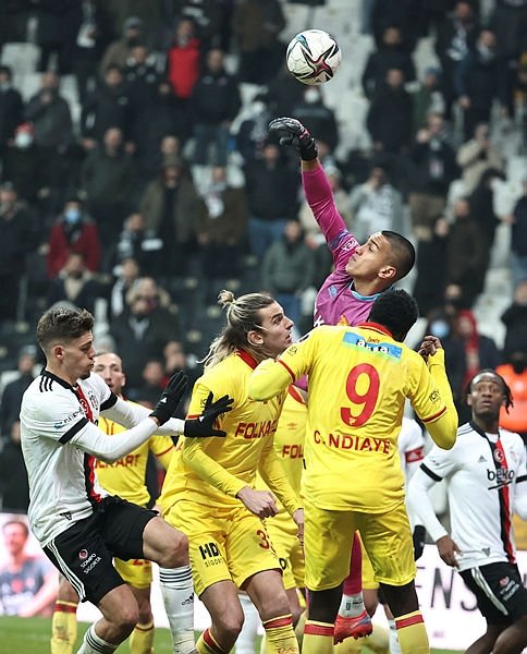 Göztepe’ye kartal pençesi