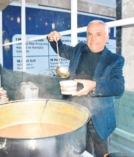 Manisa’da hemşehri derneğinden iftar