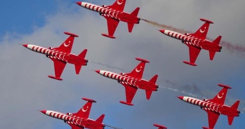 Türk Yıldızları Afyonkarahisar’da gösteri yapacak