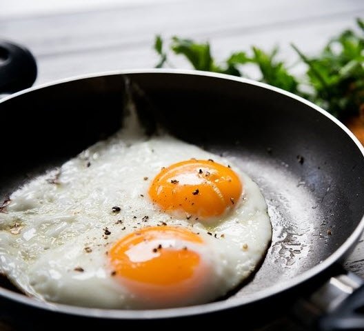 Fazla yumurta yiyenler dikkat: O hastalıkları tetikliyor!