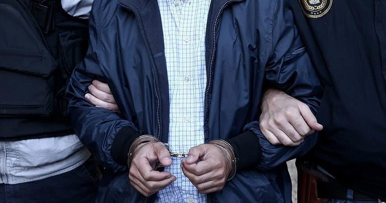 Karısını çalıştığı iş yerinde bıçaklamıştı: Tutuklandı