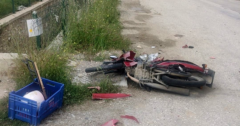 Denizli’de otomobilin çarptığı motosiklet sürücüsü öldü