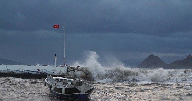 Muğla’da feribot seferleri o saatlerde iptal edildi!