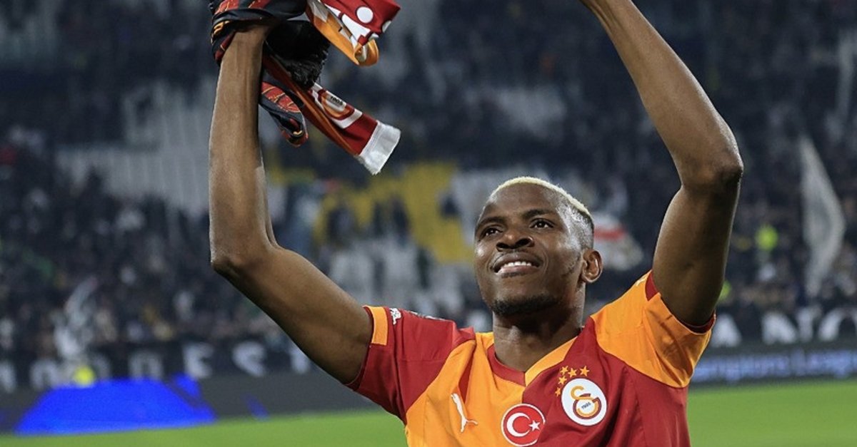 Osimhen tarihe geçti