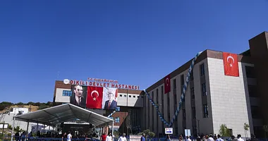 İzmir’in sağlık altyapısını da baştan aşağı yeniledik
