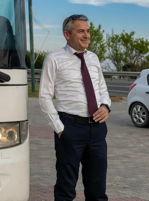 izmir-antalya-seferini-yapan-otobus-denizlide-yandi-8-olu-33-yarali-1780258516020.jpeg