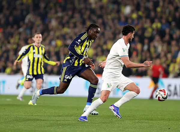 dev-bedelle-gelmisti-ustu-cizildi-fenerbahcede-o-oyuncu-veda-ediyor-1777970002474.png