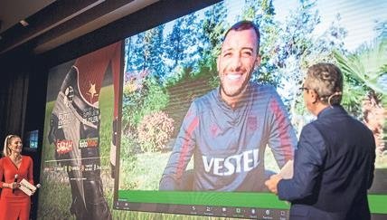 Fotomaç’ın düzenlediği Süper Lig’in En iyileri Ödül Töreni Turkuvaz Medya Merkezi’nde yapıldı