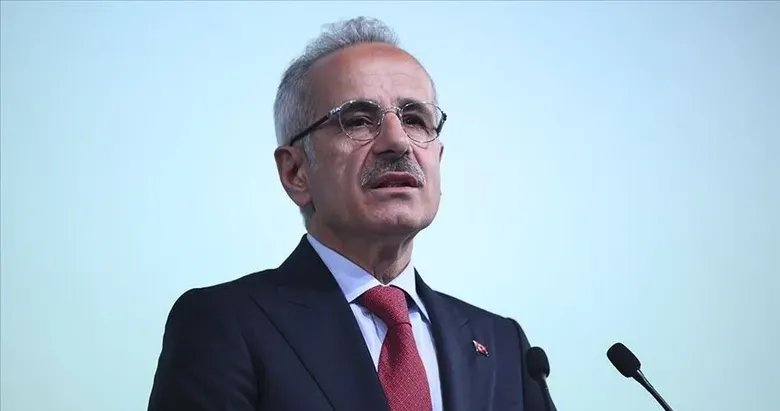 ‘Çocukların internet kullanımı takip edilmeli’