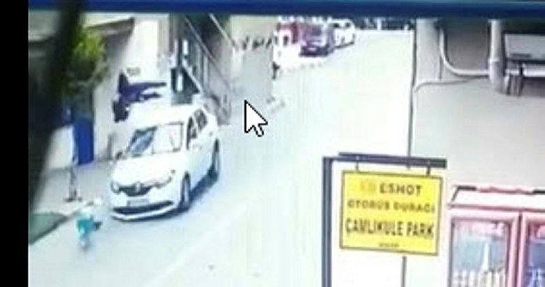 İzmir’de otomobil çarpıp böyle kaçtı! Polis, ağır yaralandı