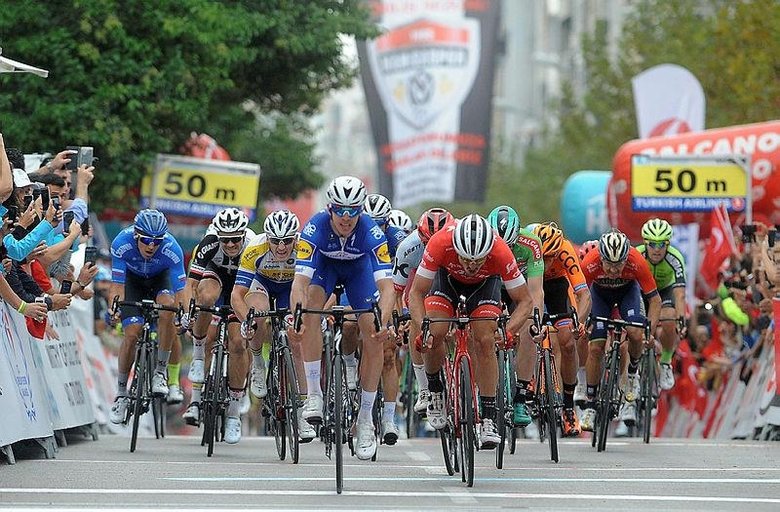 Cumhurbaşkanlığı Bisiklet Turu 10-17 Nisan’da! Bu yıl tarihte bir ilke imza atılacak