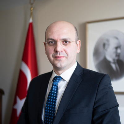 AK Parti İzmir’de vekilliğe 189 başvuru