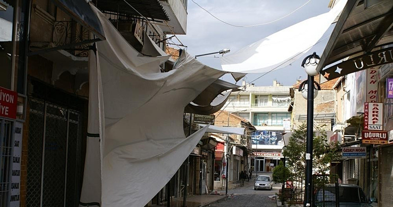 Aydınlılar dikkat! Meteoroloji’den ’sarı’ kodlu uyarı