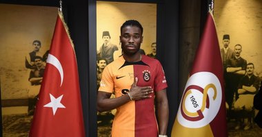 Galatasaray transferi duyurdu... Hataysporlu defans oyuncusu Sarı-Kırmızılı ekipte
