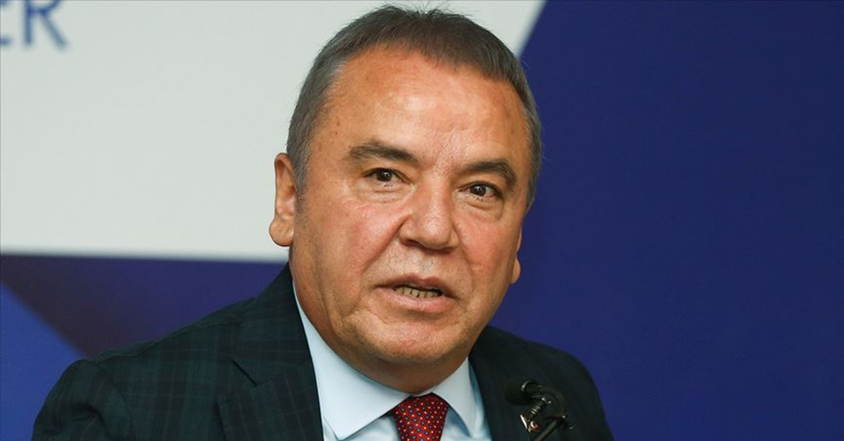 Böcek savunmasında pes dedirtti