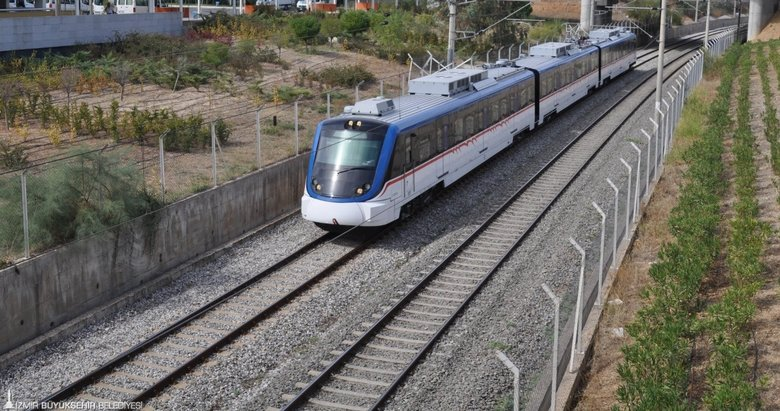 İZBAN ve TCDD’de iş bırakma eylemi