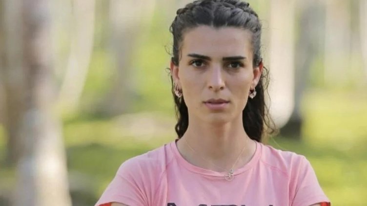 Survivor’a veda eden Merve Aydın oğluna kavuştu