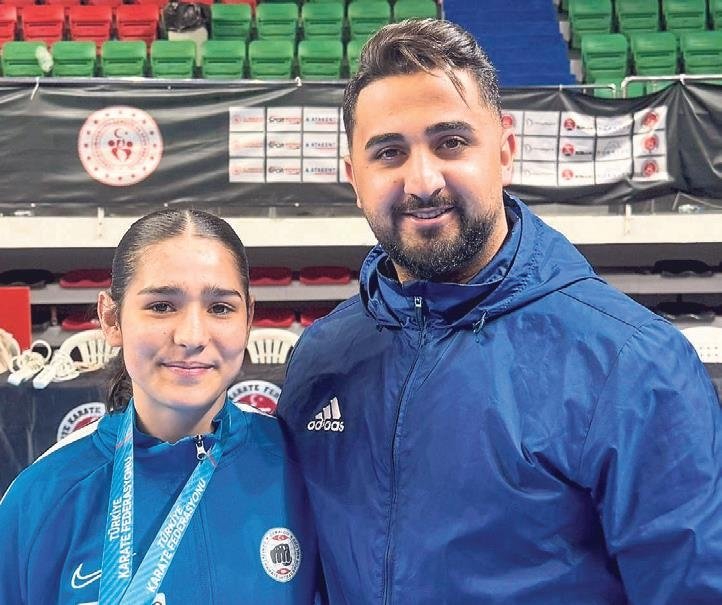 Denizlili Sevim’den gümüş madalya