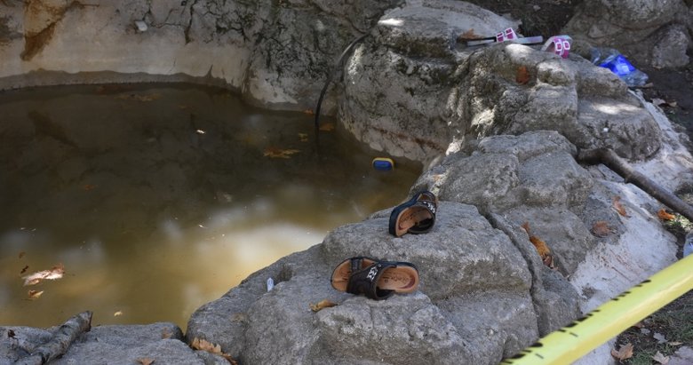 İzmir’de süs havuzuna giren çocuklar ağır yaralandı