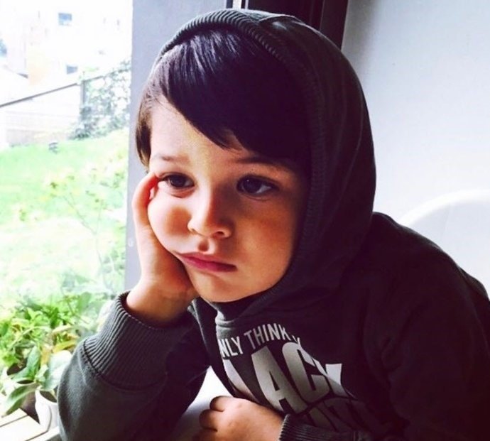 Ebru Şallı: Yüz felci geçirdim üzüntüden!