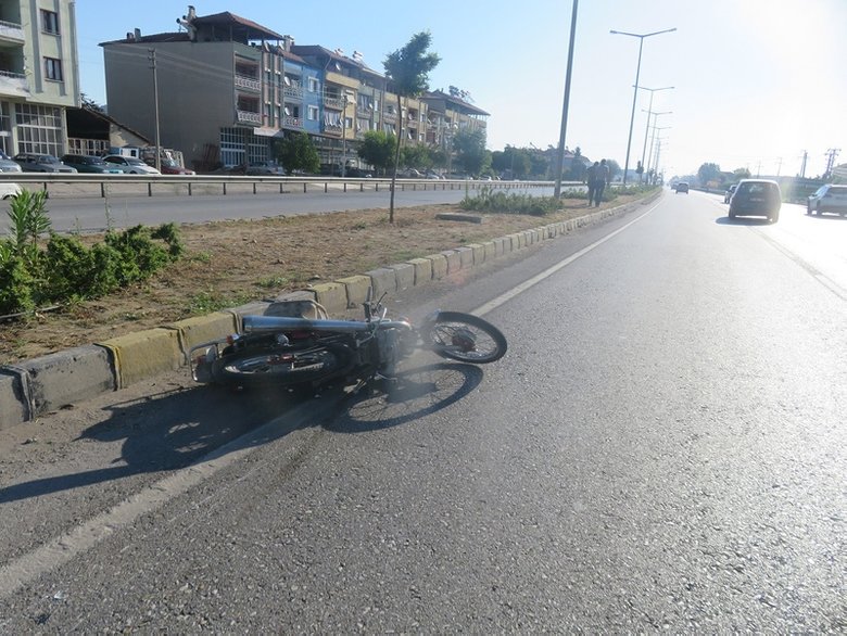 Motosikletiyle yayaya çarpmıştı, o sürücü hayata tutunamadı