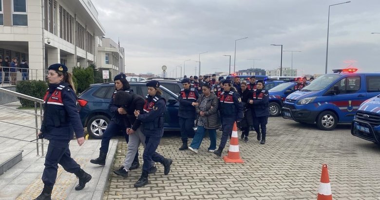Çanakkale’de 10 zehir taciri yakalandı